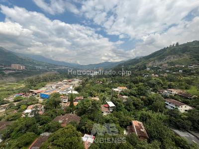 Apartamento de 3 alcobas en venta en Machado, Bello, 68 m² · foto 7 de 16