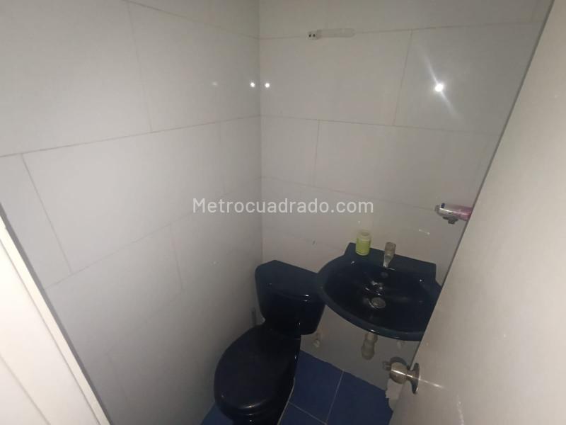 Apartamento de 2 Alcobas en Manrique Central 1 - 2