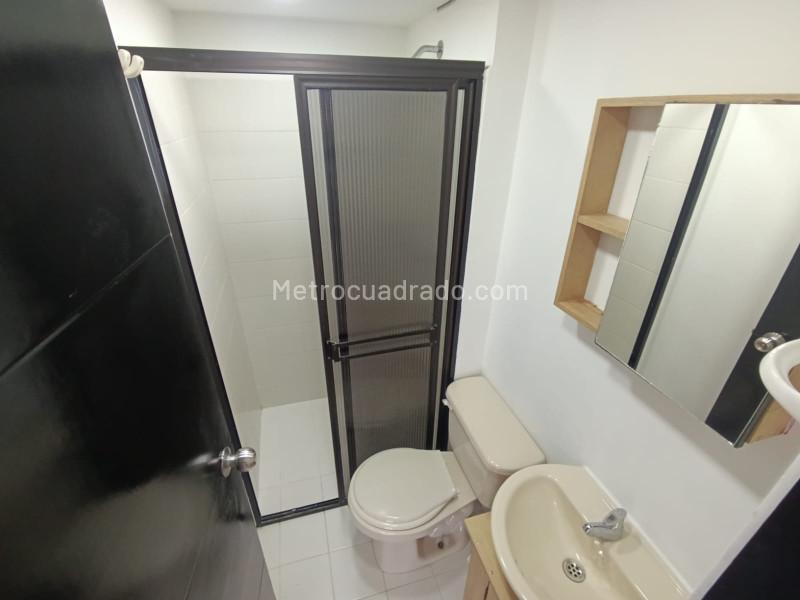 Apartamento de 3 Alcobas con 2 Baños en Buenos Aires, Medellín - 6
