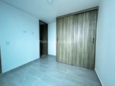 Apartamento en arriendo en Alto Bonito, Rionegro · foto 11 de 12