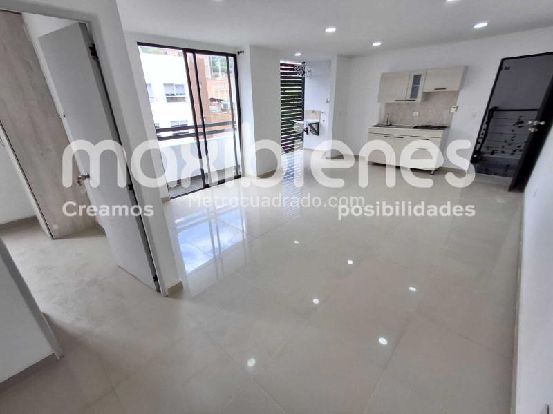 Apartamento Acogedor de 2 Alcobas con Balcón en San Javier