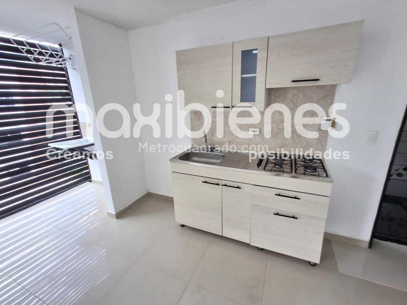 Apartamento Acogedor de 2 Alcobas con Balcón en San Javier - 3