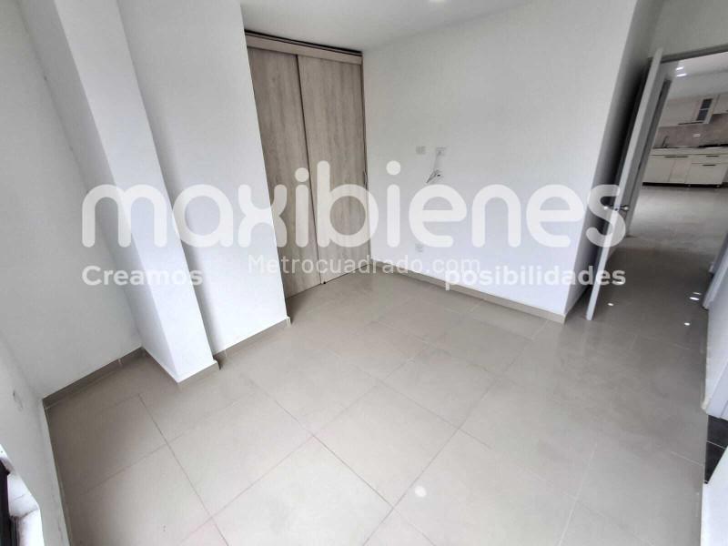Apartamento Acogedor de 2 Alcobas con Balcón en San Javier - 5