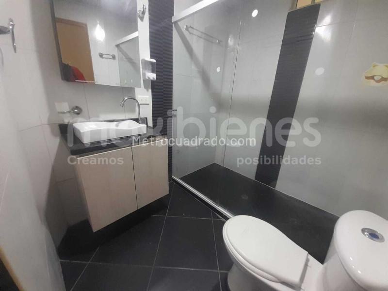 5BR House in La America - 9