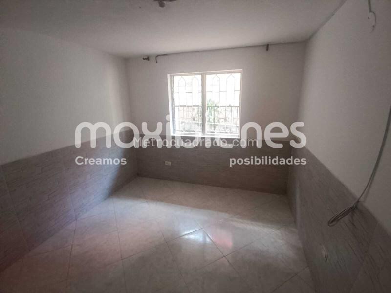 Comfortable 3BR House in Metropolitano - 6