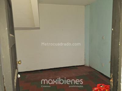 Casa de 5 alcobas en venta en Florida Nueva, Medellín, 195 m² · foto 16 de 20