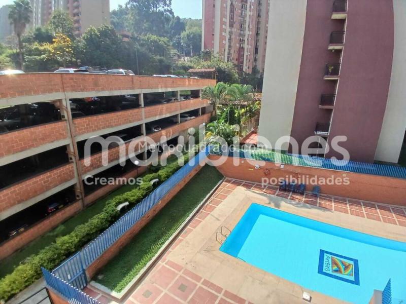 Apartamento en Arriendo de 3 Alcobas en Rodeo Alto - 2