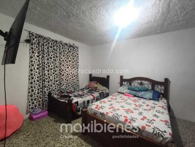 Casa de 4 alcobas en venta en San Javier, Medellín, 97 m² · foto 6 de 9