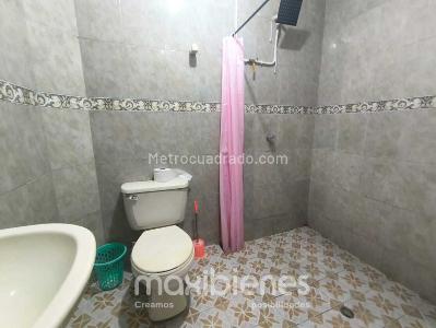 Casa de 4 alcobas en venta en San Javier, Medellín, 97 m² · foto 9 de 9