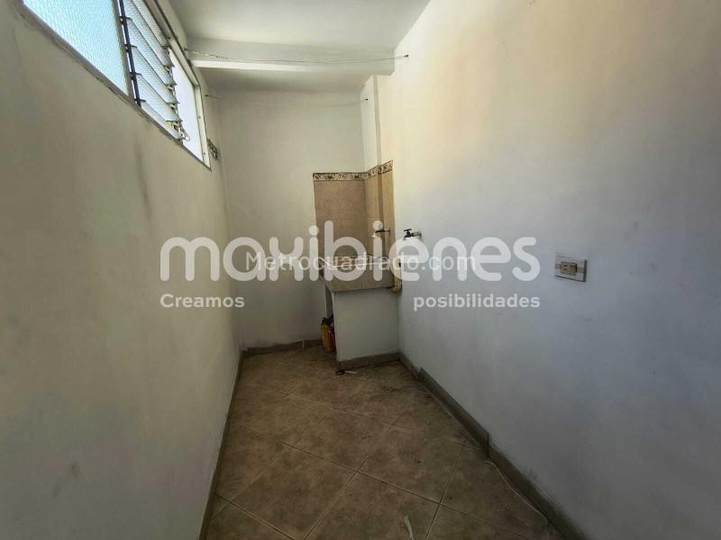 Apartamento de 3 Alcobas con Red de Gas en Guayabal - 2