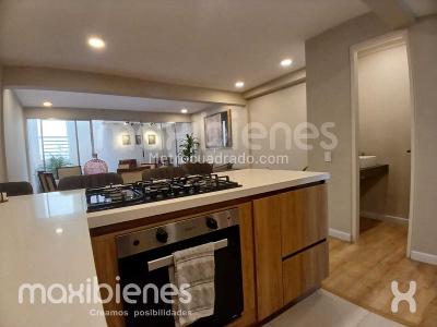 Casa de 4 alcobas en venta en Campo Amor, Medellín, 276 m² · foto 3 de 20