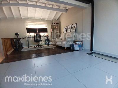 Casa de 4 alcobas en venta en Campo Amor, Medellín, 276 m² · foto 13 de 20