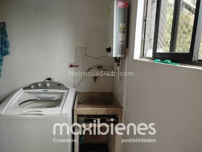 Apartamento de 4 alcobas en venta en El Poblado, Medellín, 128 m² · foto 18 de 20