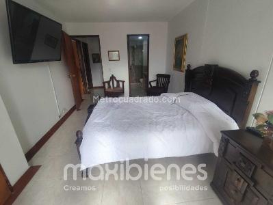 Apartamento de 4 alcobas en venta en La Candelaria, Medellín, 126 m² · foto 15 de 20