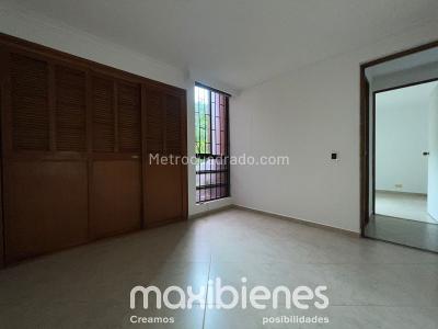 Apartamento de 3 alcobas en arriendo en San Diego, Medellín, 87 m² · foto 10 de 18