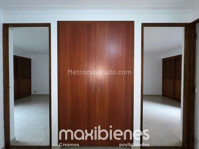 Apartamento de 3 alcobas en arriendo en San Diego, Medellín, 87 m² · foto 15 de 18