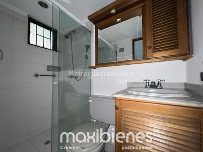 Apartamento de 3 alcobas en arriendo en San Diego, Medellín, 87 m² · foto 17 de 18