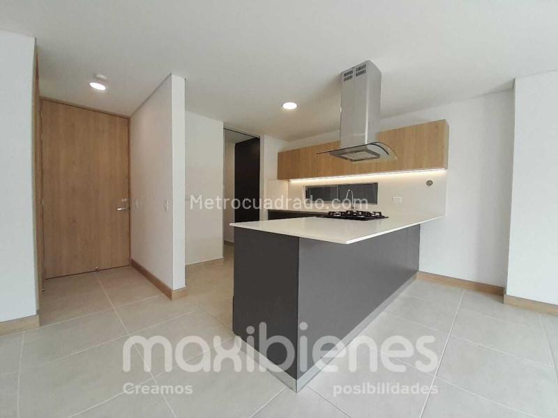Apartamento de 3 Alcobas en El Poblado (Ciudad del Río) - 4
