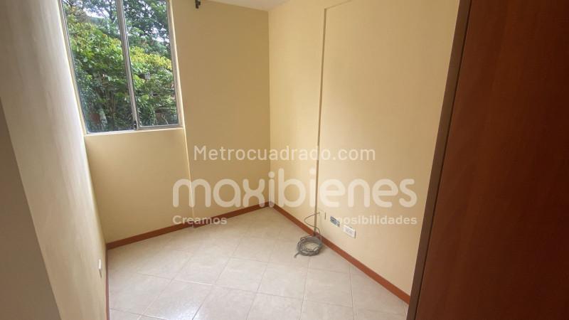 3BR Apartment for Rent in La Loma del Indio, Medellín - 5