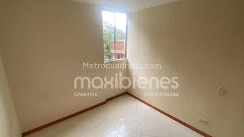 3BR Apartment for Rent in La Loma del Indio, Medellín - 6