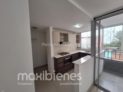 Apartamento de 3 alcobas en venta en Suramerica, Itagüí, 73 m² · foto 6 de 16