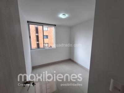 Apartamento de 3 alcobas en venta en Suramerica, Itagüí, 73 m² · foto 9 de 16