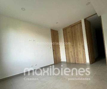 Casa de 1 alcoba en venta en Cabañas, Bello, 39 m² · foto 3 de 11