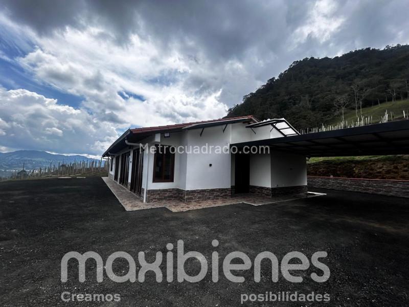 Finca en Arriendo, Vereda Los Alticos San Antonio De Pereir, Rionegro - Widok 2