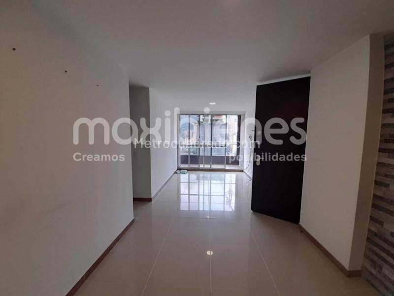 Apartamento de 3 Alcobas en El Poblado (Ciudad del Río) con Balcón - 6