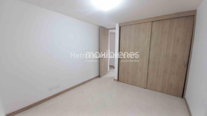 Bright 3BR Apartment in Belen La Palma - 8