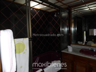Apartamento de 3 alcobas en venta en El Velodromo, Medellín, 142 m² · foto 5 de 18
