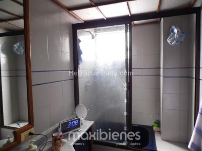 Apartamento de 3 alcobas en venta en El Velodromo, Medellín, 142 m² · foto 17 de 18
