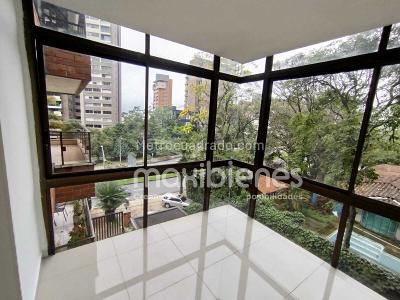 Apartamento de 3 alcobas en arriendo en El Poblado, Medellín, 160 m² · foto 6 de 19