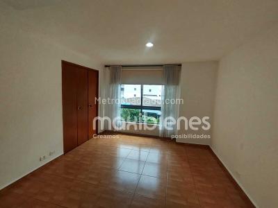 Apartamento de 3 alcobas en arriendo en El Poblado, Medellín, 160 m² · foto 11 de 19