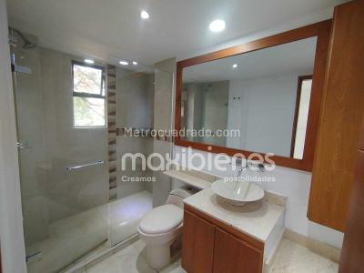 Apartamento de 3 alcobas en arriendo en El Poblado, Medellín, 160 m² · foto 14 de 19
