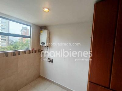 Apartamento de 3 alcobas en arriendo en El Poblado, Medellín, 160 m² · foto 17 de 19