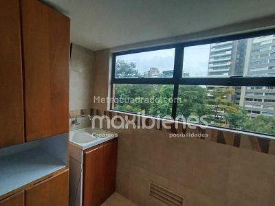 Apartamento de 3 alcobas en arriendo en El Poblado, Medellín, 160 m² · foto 18 de 19