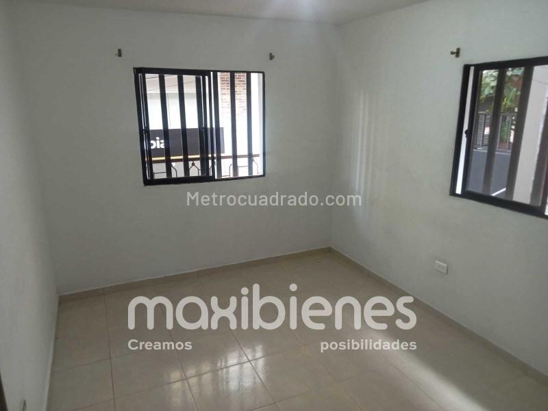 Modern 2BR Apartment for Rent in Girardota (Centro)