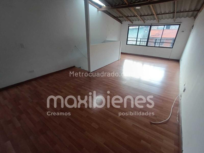 2BR Apartment for Rent in Manrique Santa Inús (70 m²) - 9