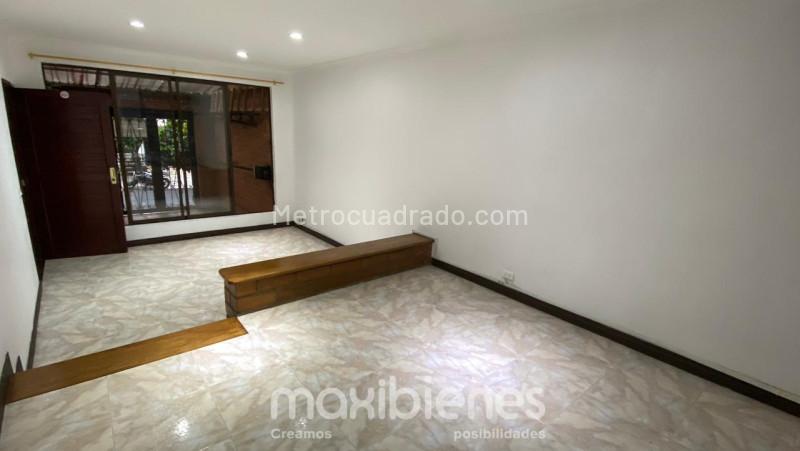 Casa Amplia de 3 Alcobas en La Almería - 2