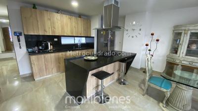 Apartamento de 2 alcobas en venta en La Castellana, Medellín, 105 m² · foto 8 de 13