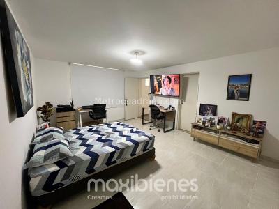Apartamento de 5 alcobas en venta en Calasanz, Medellín, 271 m² · foto 5 de 16
