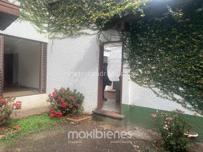 Casa de 5 alcobas en venta en Conquistadores, Medellín, 257 m² · foto 5 de 12