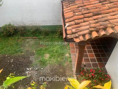Casa de 5 alcobas en venta en Conquistadores, Medellín, 257 m² · foto 11 de 12
