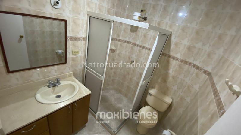 Apartamento Estiloso de 2 Alcobas en Florida Nueva - 8