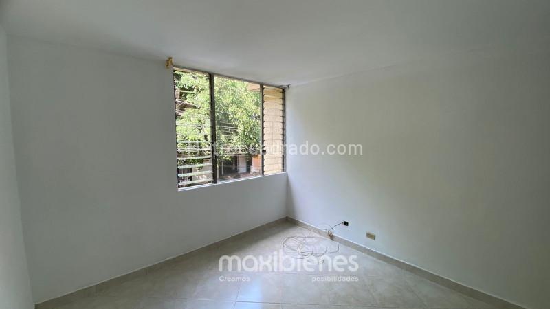 Apartamento Estiloso de 2 Alcobas en Florida Nueva - 9