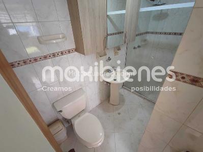 Apartamento en venta en Los Colores, Medellín · foto 3 de 20