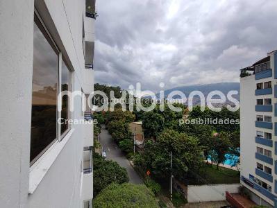 Apartamento en venta en Los Colores, Medellín · foto 6 de 20