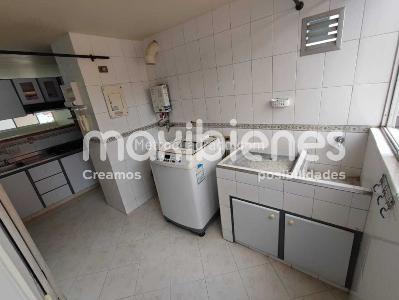 Apartamento en venta en Los Colores, Medellín · foto 19 de 20