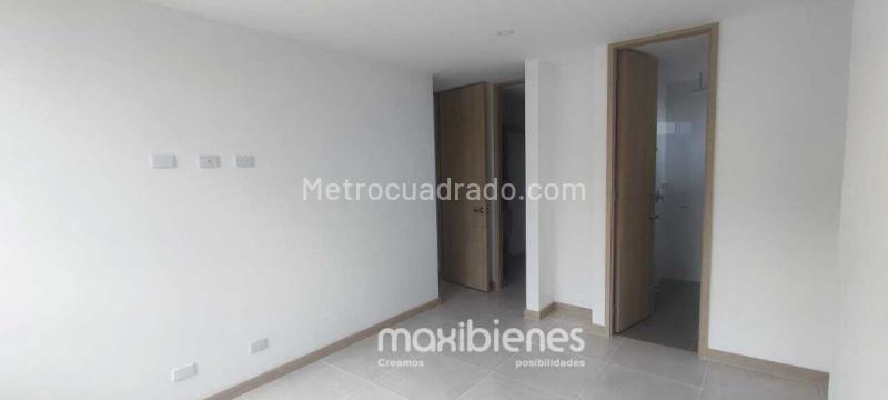 2BR Apartment in Santa Ana (70 m²) - 3